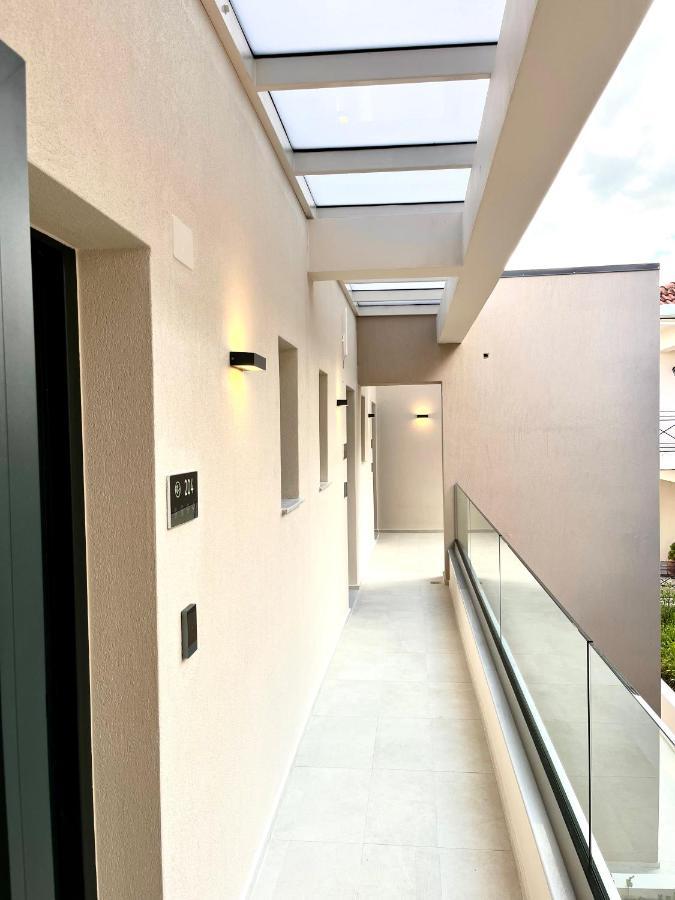 City Hill Luxury Apartments Ioánina Exterior foto